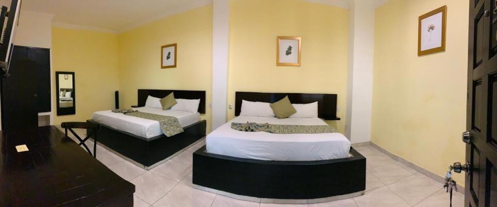 Hotel Boutique Rosa De Lima Santa Rosa de Jauregui Luaran gambar